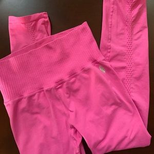 FP Free People Movement hot pink leggings size m/l
